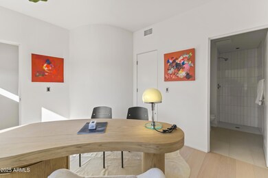 Guest Bedroom 1/ Office Space