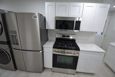 15 Avalon St, Revere, MA 02151 - photo 4