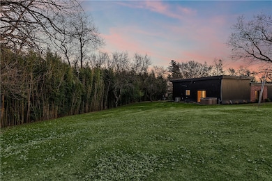 9402 Babcock Blvd, Allison Park, PA 15101 - photo 6