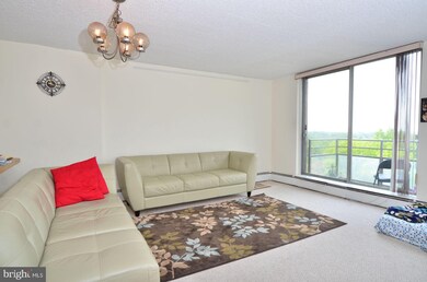 Radnor House unit 721, Bryn Mawr, PA 19010 - photo 5