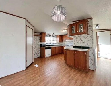 34511 Independence St, Shawnee, OK 74804 - photo 7