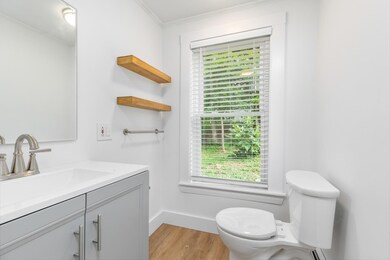91 Sullivan St, Berwick, ME 03901 - photo 5