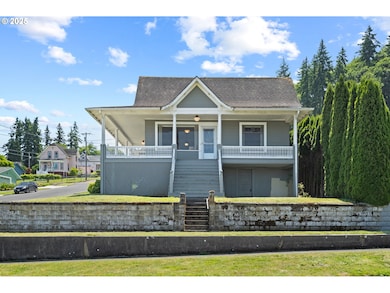406 W C St, Rainier, OR 97048 - photo 2