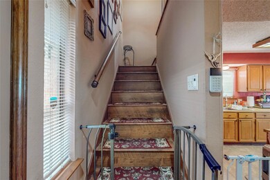 13 Dewberry Ct, Bedford, TX 76021 - photo 6