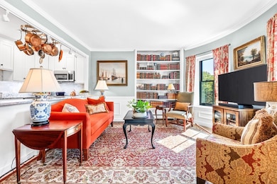 28 Worcester Square unit 4, Boston, MA 02118 - photo 4