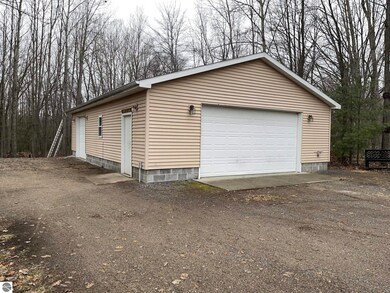 5657 M 55, Whittemore, MI 48770 - photo 4