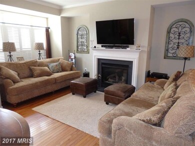 3027 Arbor Square Dr, Frederick, MD 21701 - photo 3