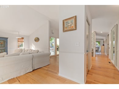 1750 Tabor St, Eugene, OR 97401 - photo 4