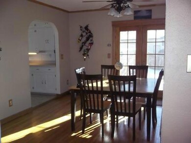 Dining Room<|><|>