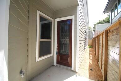 327 Aurora St, Houston, TX 77008 - photo 2