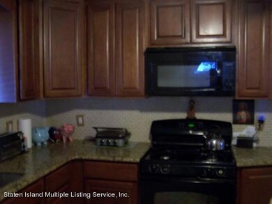 325 Rudyard kitchen 2