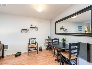 1100 N Meridian St unit 11, Newberg, OR 97132 - photo 7