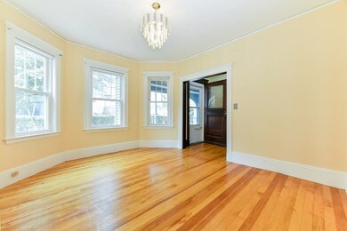 652 South St unit 1, Roslindale, MA 02131 - photo 3