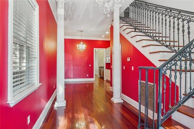 633 Foyer/Dining