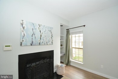 12150 Penderview Terrace unit 1307, Fairfax, VA 22033 - photo 6