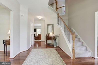 304 Oakleigh Ct, Purcellville, VA 20132 - photo 2