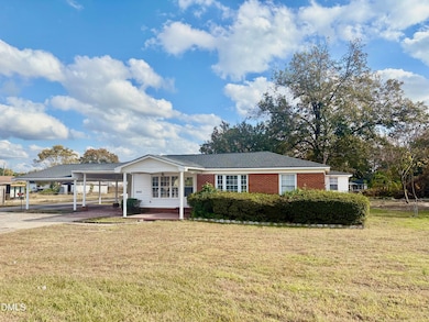 4055 Camden Rd, Fayetteville, NC 28306 - photo 2