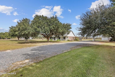 476 Bertrand Rd, Opelousas, LA 70570 - photo 3