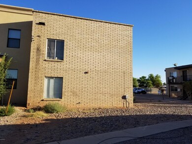 847 W Ray Rd, Chandler, AZ 85225 - photo 2