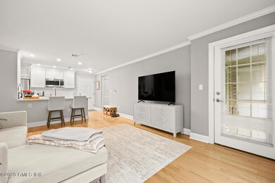 2 Homestead Ln unit 106, Greenwich, CT 06831 - photo 6