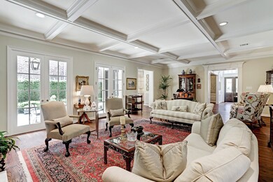 329 Sugarberry Cir, Houston, TX 77024 - photo 5