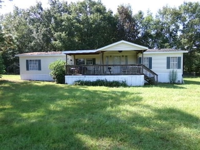 1461 Apache Rd, Albany, GA 31705 - photo 2