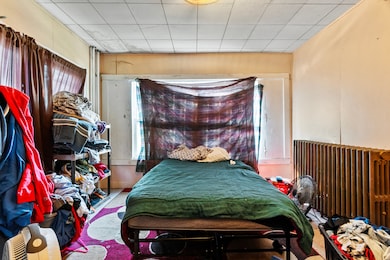 910 Nicholson St, Joliet, IL 60435 - photo 7