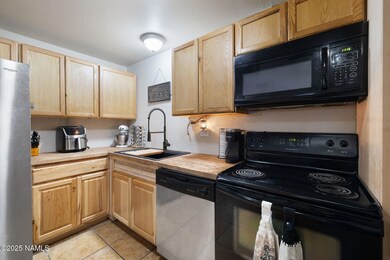 6401 N Saint Nicholas Cir unit 19, Flagstaff, AZ 86004 - photo 4