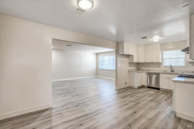 452 Wilshire Ave, Vallejo, CA 94591 - photo 4