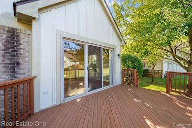 2588 Maple Forest Ct, Wixom, MI 48393 - photo 3