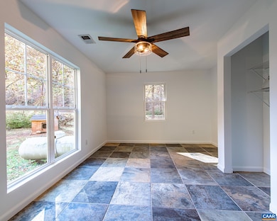 3189 James River Rd, Howardsville, VA 24562 - photo 6