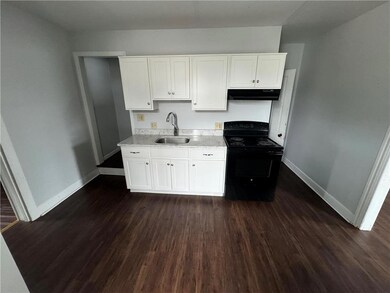 213 Penn St, Bath, PA 18014 - photo 4