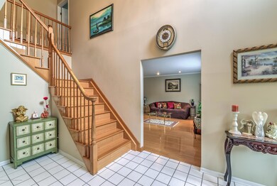001_FOYER