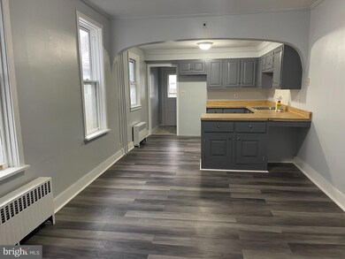 441 S 6th St, Reading, PA 19602 - photo 3