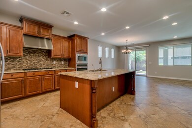 145 E Coconino Dr, Chandler, AZ 85248 - photo 4