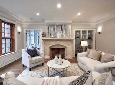 2918 N Pine Grove Ave unit 1, Chicago, IL 60657 - photo 3