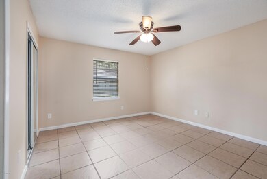 005_Master Bedroom