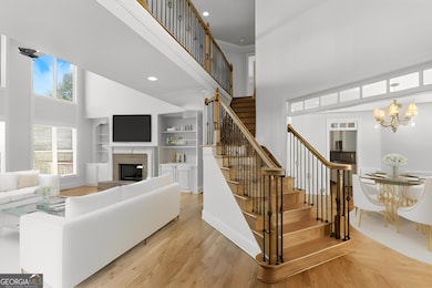 Virtually Staged Entry Foye