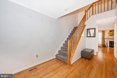 12234 Apache Tears Cir, Laurel, MD 20708 - photo 3