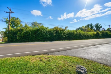 10989 Colerain Ave, Cincinnati, OH 45252 - photo 6