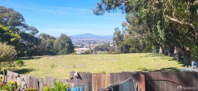 1675 Hillcrest Rd, San Pablo, CA 94806 - photo 5