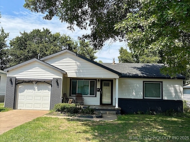 1116 E 6th St, Cushing, OK 74023 - photo 3