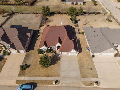 402 River Bank Ln, Granbury, TX 76049 - photo 7