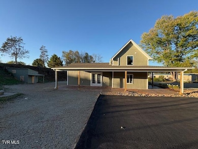 2496 Siam Rd, Elizabethton, TN 37643 - photo 5