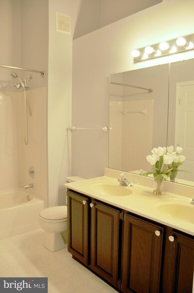 8022 Brightfield Rd, Ellicott City, MD 21043 - photo 3