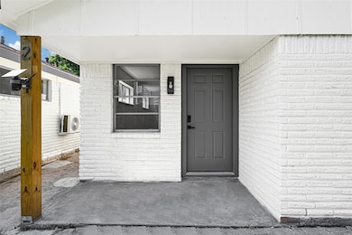 8701 Bertwood St unit 4, Houston, TX 77016 - photo 2