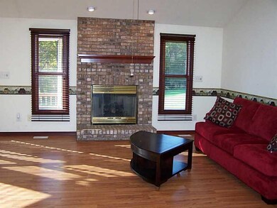 13505 W Georgetown Rd, Columbus, IN 47201 - photo 4