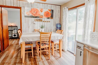 205 W 6th St, Dixon, MO 65459 - photo 5