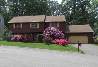 21 Clearview Dr, Nashua, NH 03062 - photo 2