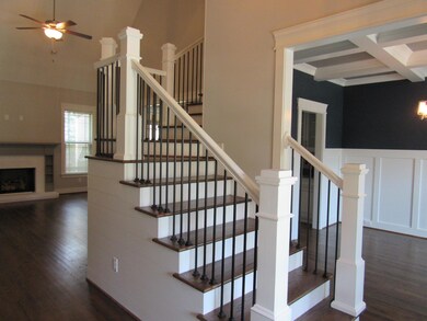 9001 Vintage Ln, Ooltewah, TN 37363 - photo 3